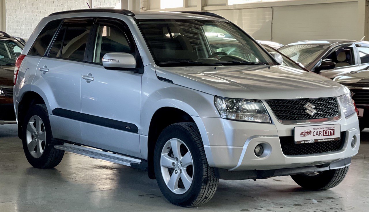 Suzuki GrandVitara, 2011 года
