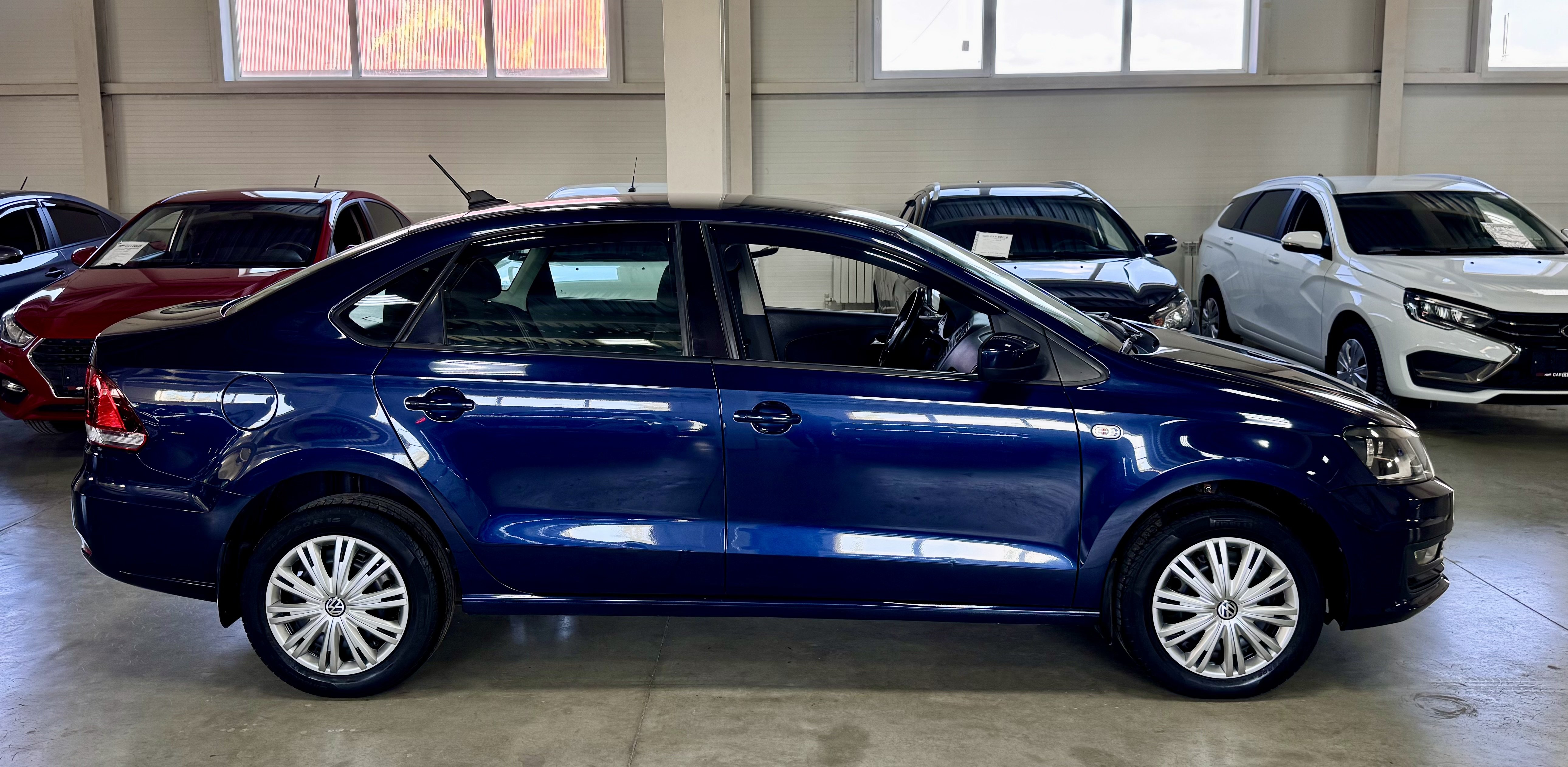 Volkswagen Polo,VРестайлинг, 2017 года, фото 2