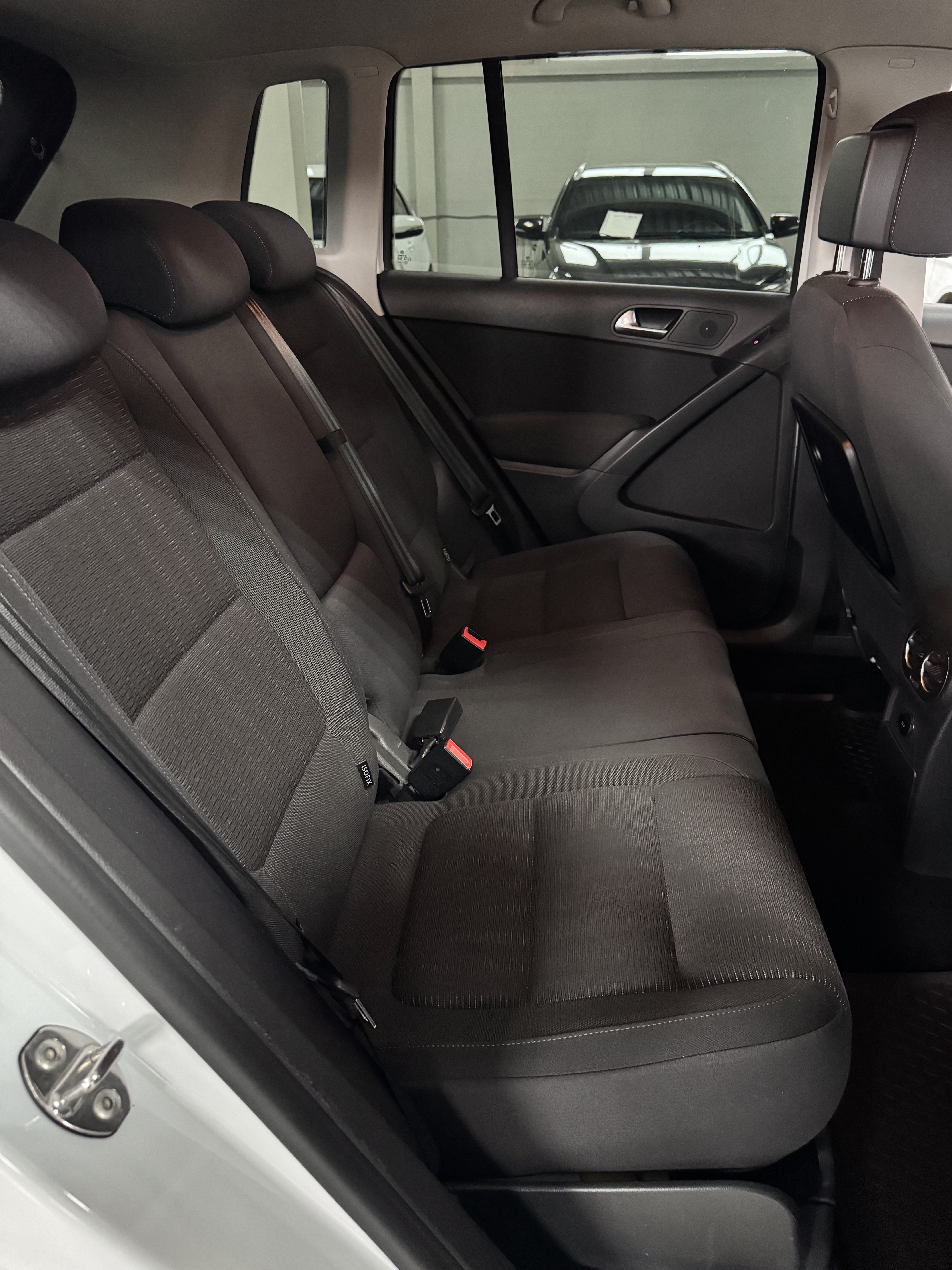 Volkswagen Tiguan,IРестайлинг, 2014 года, фото 13