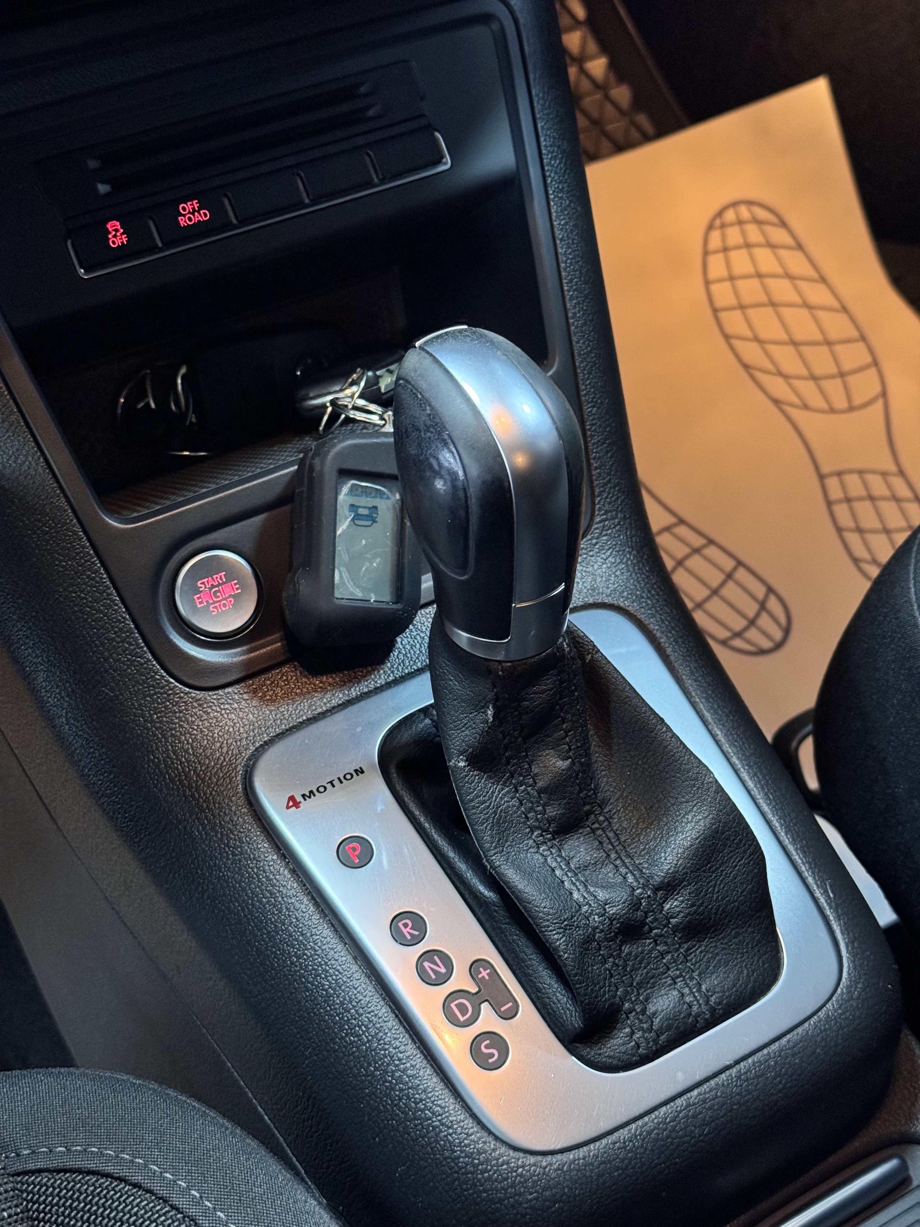 Volkswagen Tiguan,IРестайлинг, 2014 года, фото 16