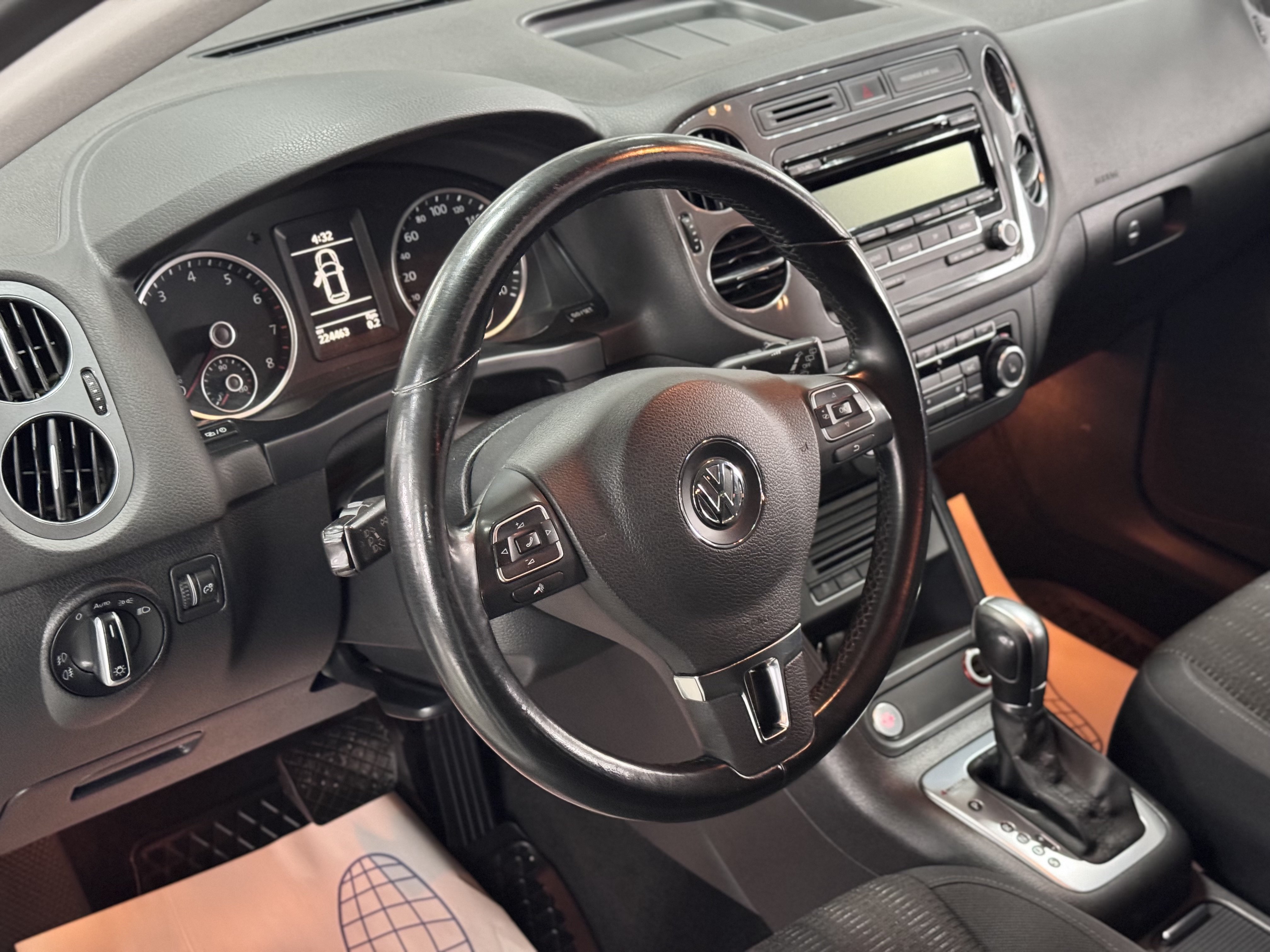 Volkswagen Tiguan,IРестайлинг, 2014 года, фото 7