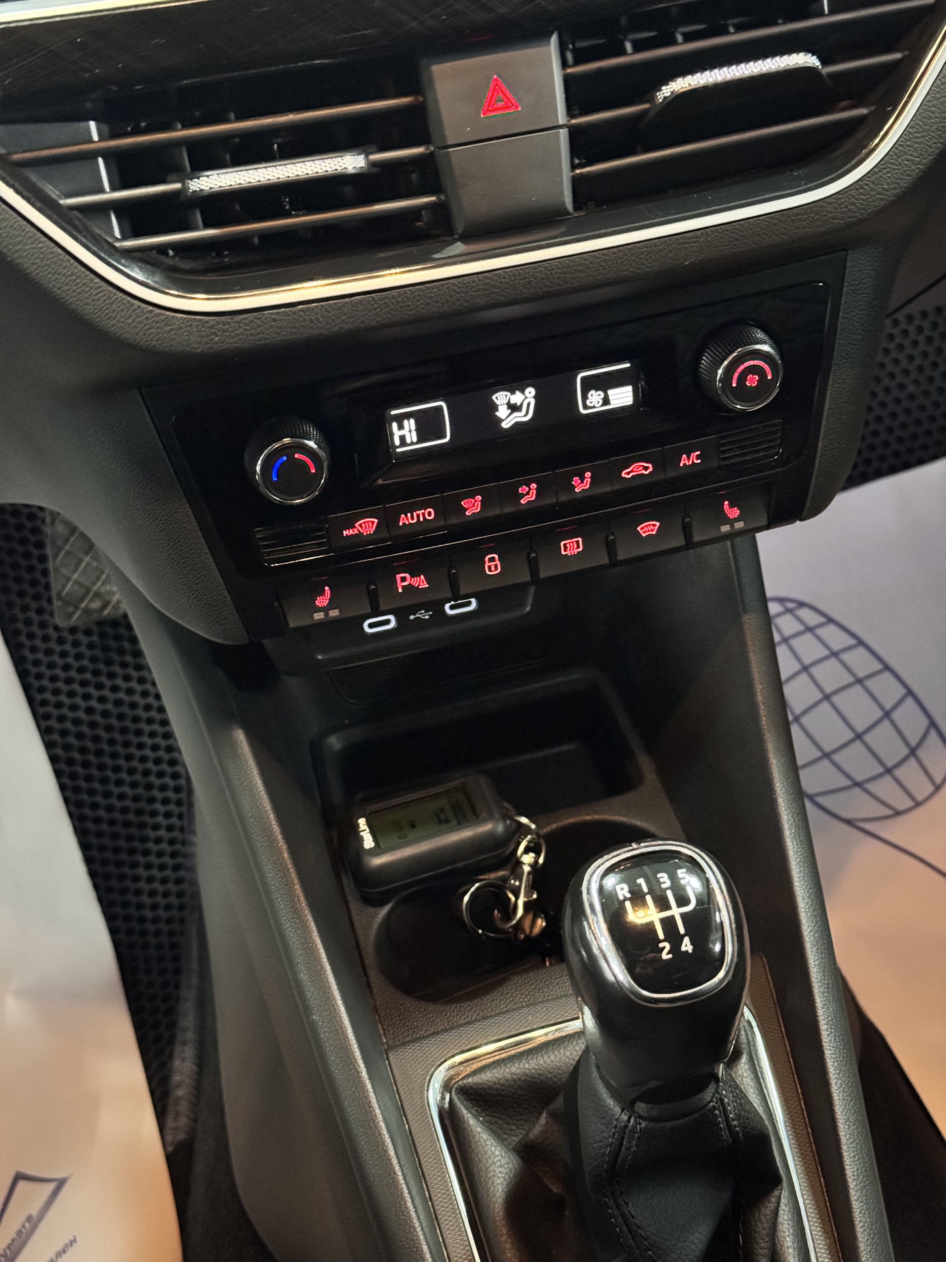 Volkswagen Polo, 2020 года, фото 9