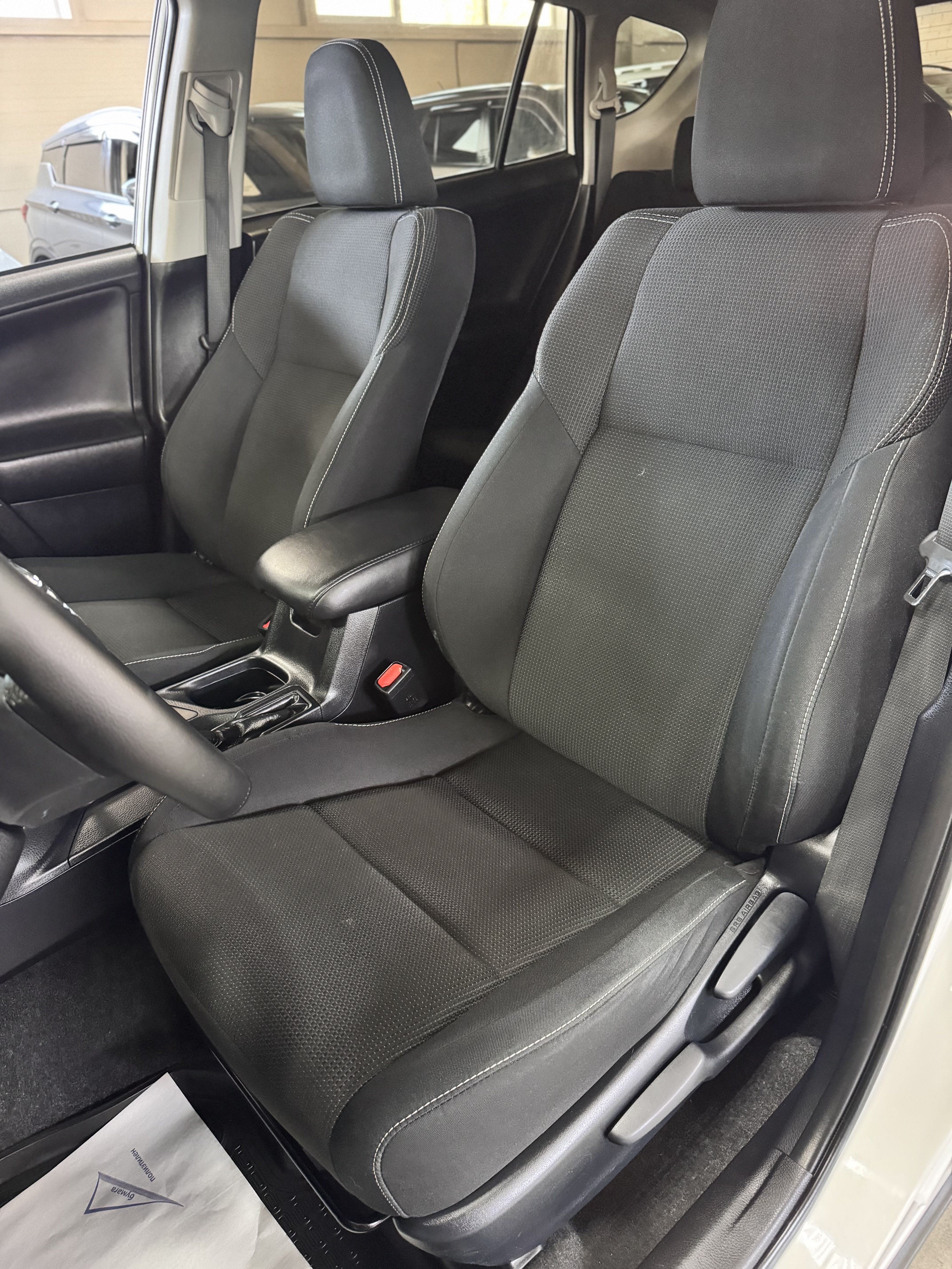 Toyota RAV4, 2017 года, фото 10