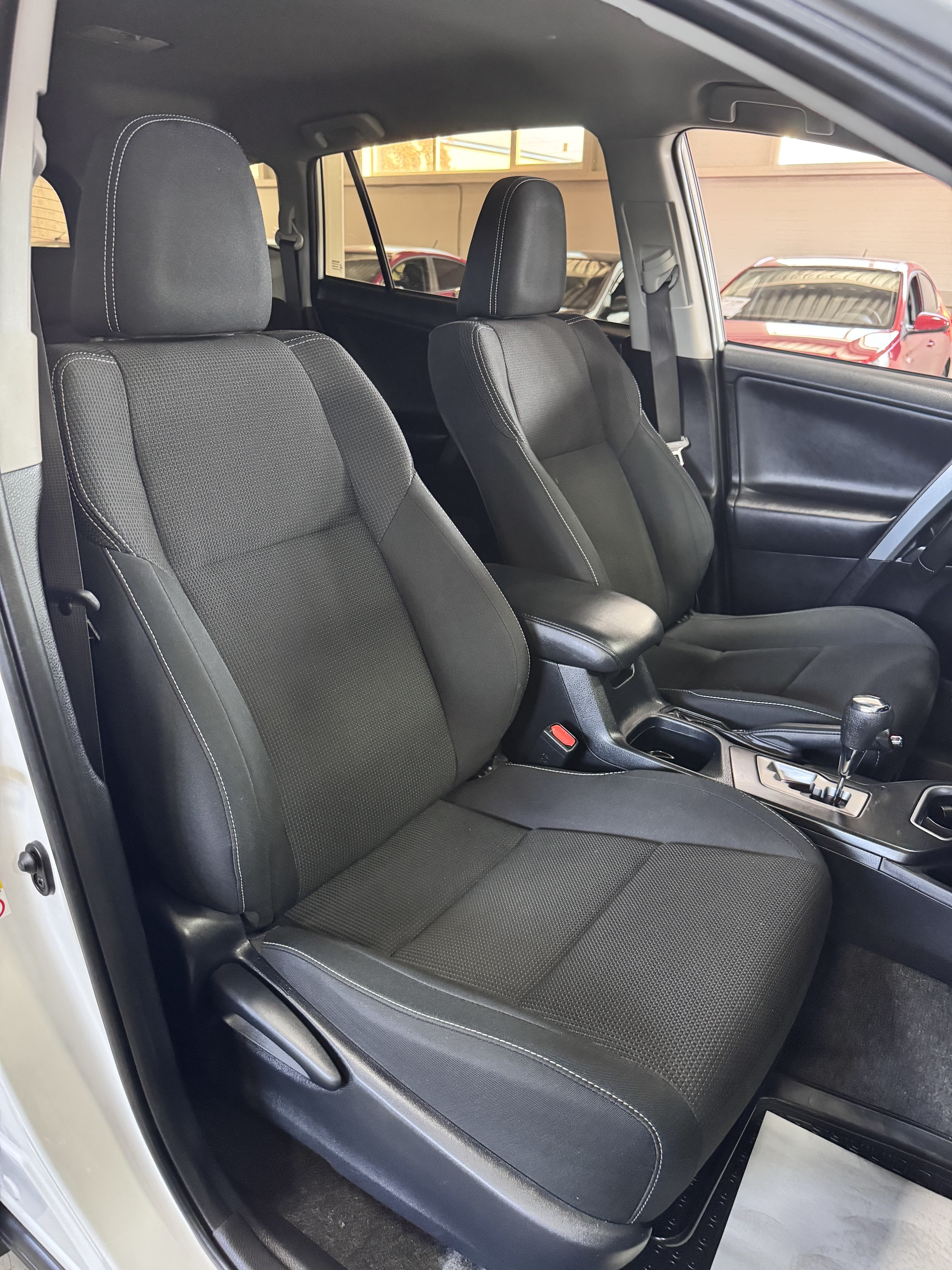 Toyota RAV4, 2017 года, фото 12