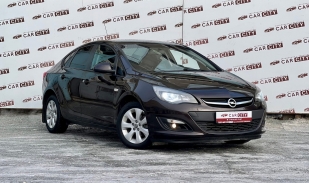 Opel Astra, 2014 года